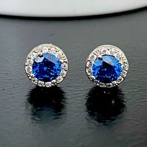 Studded earring